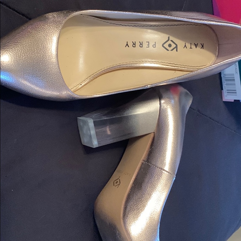 Katy Perry’s shoes